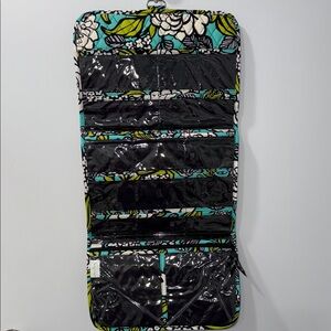 Vera Bradley Keep It Up Organizer in Island Blooms Pattern Like New